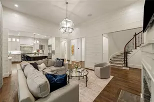 305 Forrest Lake Dr NW, Sandy Springs, GA 30327 - Photo 15