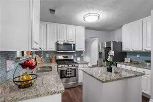 1307 Telhurst Ct, Kennesaw, GA 30144 - Photo 15