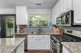 1307 Telhurst Ct, Kennesaw, GA 30144 - Photo 13