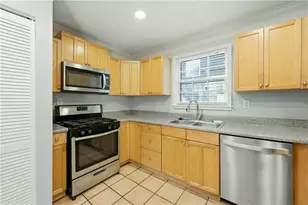 2460 Hillside Ave, Decatur, GA 30032 - Photo 9