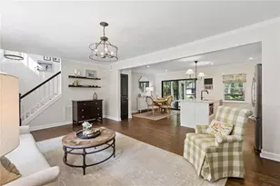 2304 Strathmore Dr NE, Atlanta, GA 30324 - Photo 5