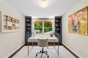 2304 Strathmore Dr NE, Atlanta, GA 30324 - Photo 29