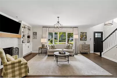 2304 Strathmore Drive NE, Atlanta, GA 30324 - Photo 3