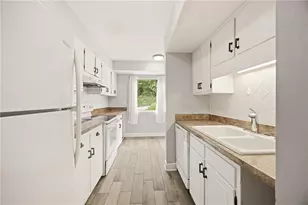 2912 Torreya Way SE, Marietta, GA 30067 - Photo 7