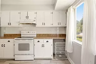 2912 Torreya Way SE, Marietta, GA 30067 - Photo 5