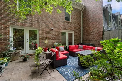 326 The Chace, Sandy Springs, GA 30328 - Photo 9