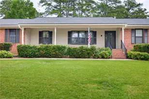 8940 Country Club Dr, Douglasville, GA 30134 - Photo 3