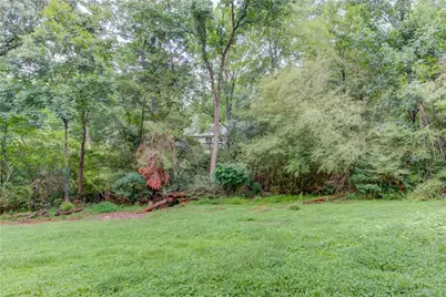 1298 Oakcrest Court SW, Lilburn, GA 30047 - Photo 35