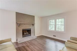1298 Oakcrest Ct SW, Lilburn, GA 30047 - Photo 9