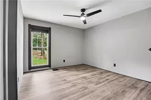 238 W Wedgewood Cir, Newnan, GA 30263 - Photo 15