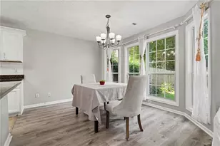 13402 Harpley Ct, Alpharetta, GA 30004 - Photo 9