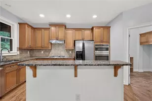 555 Washington Way, Cumming, GA 30040 - Photo 13