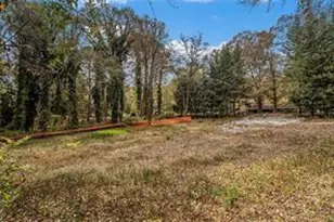883 Mountain View Dr, Stone Mountain, GA 30083 - Photo 5