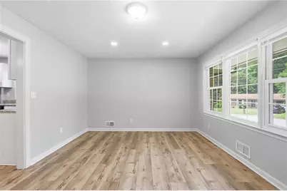 3422 Eisenhower Circle SE, Atlanta, GA 30354 - Photo 15