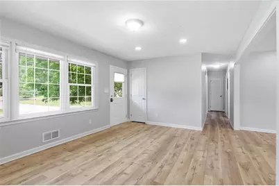 3422 Eisenhower Circle SE, Atlanta, GA 30354 - Photo 9