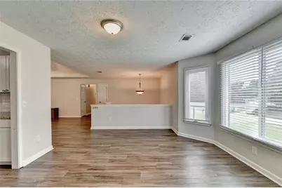 2300 Huntington Drive, Loganville, GA 30052 - Photo 7