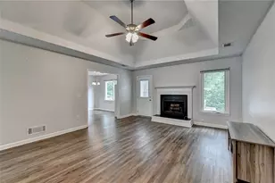 2300 Huntington Dr, Loganville, GA 30052 - Photo 9