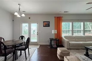 1810 Kingsbridge Ct, Suwanee, GA 30024 - Photo 11