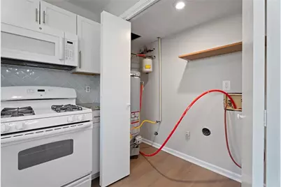 909 Silverwoods Drive, Atlanta, GA 30349 - Photo 19