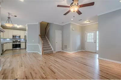 720 Gardenside Circle SE, Marietta, GA 30067 - Photo 3