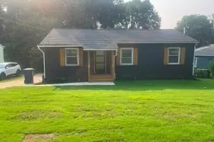 573 Alfred Rd NW, Atlanta, GA 30331 - Photo 1
