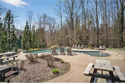 1226 Bloomsbury Lane, Gainesville, GA 30501 - Photo 31