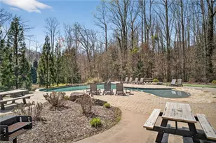 1226 Bloomsbury Ln, Gainesville, GA 30501 - Photo 31