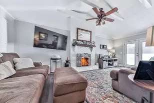132 Little Brook Dr, Woodstock, GA 30188 - Photo 3