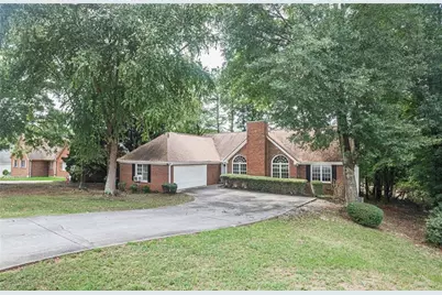 1404 Glenfield Drive, Lawrenceville, GA 30043 - Photo 5