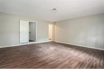 1404 Glenfield Drive, Lawrenceville, GA 30043 - Photo 27