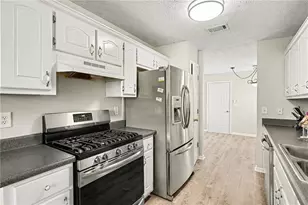 2305 Sugarleaf Trl, Hampton, GA 30228 - Photo 31