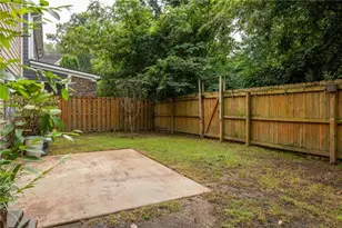 1052 Johnson Grove, Atlanta, GA 30318 - Photo 25