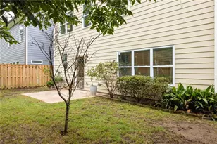 1052 Johnson Grove, Atlanta, GA 30318 - Photo 23