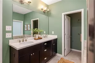 1052 Johnson Grove, Atlanta, GA 30318 - Photo 19