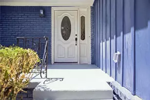 2765 Rollingwood Ln SE, Atlanta, GA 30316 - Photo 3