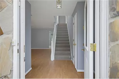5316 McCarter Station, Stone Mountain, GA 30088 - Photo 3