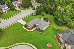 101 Moss Pointe Dr, McDonough, GA 30253 - Photo 3