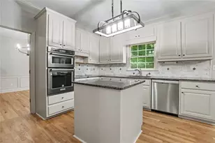 10785 Tuxford Dr, Alpharetta, GA 30022 - Photo 11