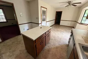 8198 Tupelo Trail, Jonesboro, GA 30236 - Photo 5