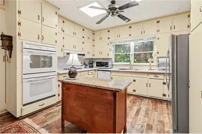 140 E Oak Street, East Ellijay, GA 30540 - Photo 13