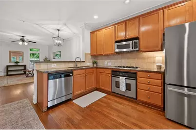 240 Le Gran Bend #65, Sandy Springs, GA 30328 - Photo 11
