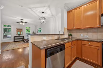 240 Le Gran Bend #65, Sandy Springs, GA 30328 - Photo 13