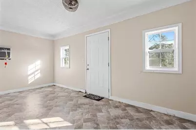 2009 Baker Road NW, Atlanta, GA 30318 - Photo 5