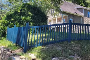 2009 Baker Rd NW, Atlanta, GA 30318 - Photo 3