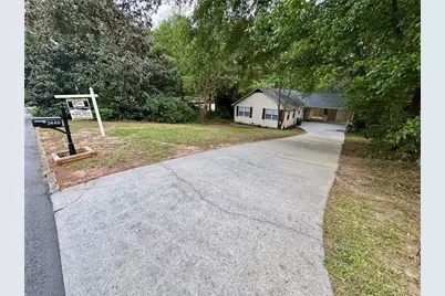 3448 Alison Drive, Atlanta, GA 30340 - Photo 3