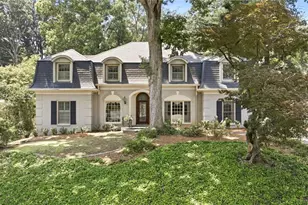 885 Glenwood Dr, Gainesville, GA 30501 - Photo 1