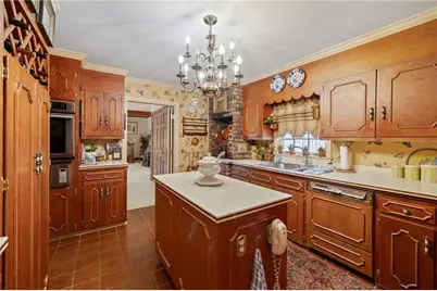 885 Glenwood Drive, Gainesville, GA 30501 - Photo 21