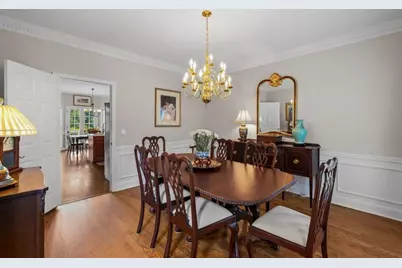 122 N Lakeside Drive NW, Kennesaw, GA 30144 - Photo 11