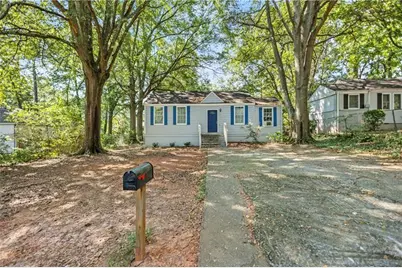 1324 Almont Drive SW, Atlanta, GA 30310 - Photo 1
