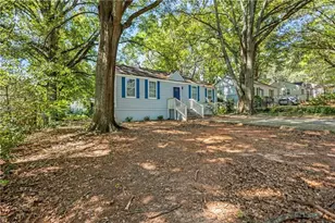 1324 Almont Dr SW, Atlanta, GA 30310 - Photo 3